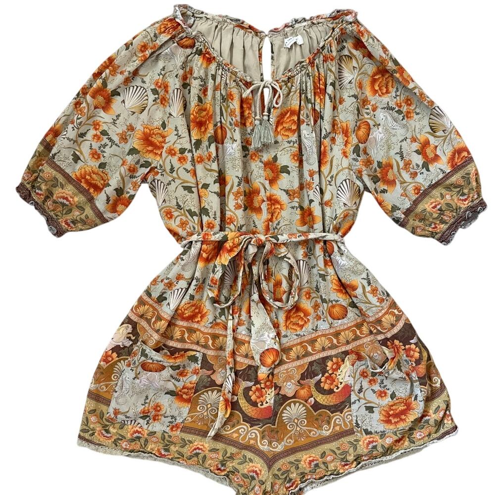 Spell & the Gypsy Seashell Romper Sand Size Large - Picture 7 of 10